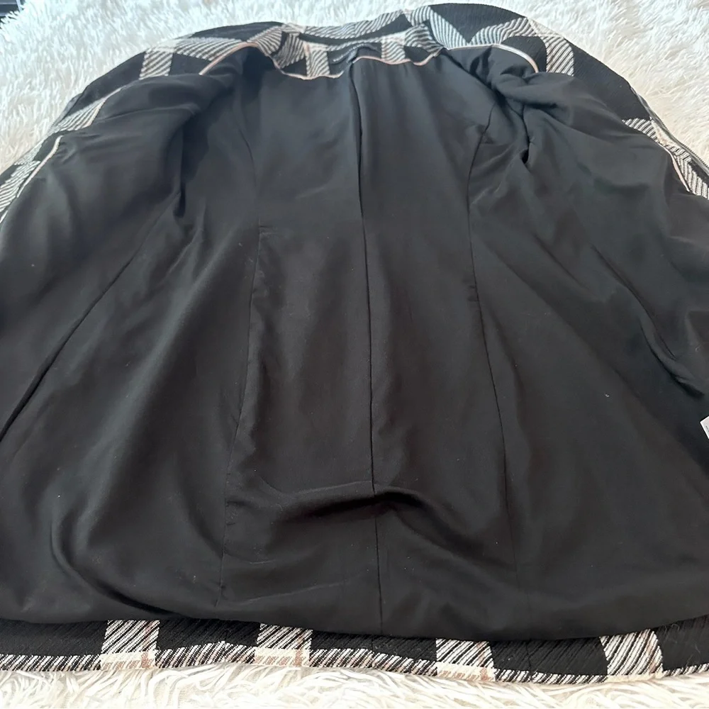 White House Black Market Plaid Moto Coat – Size XS - Picture 15 of 16